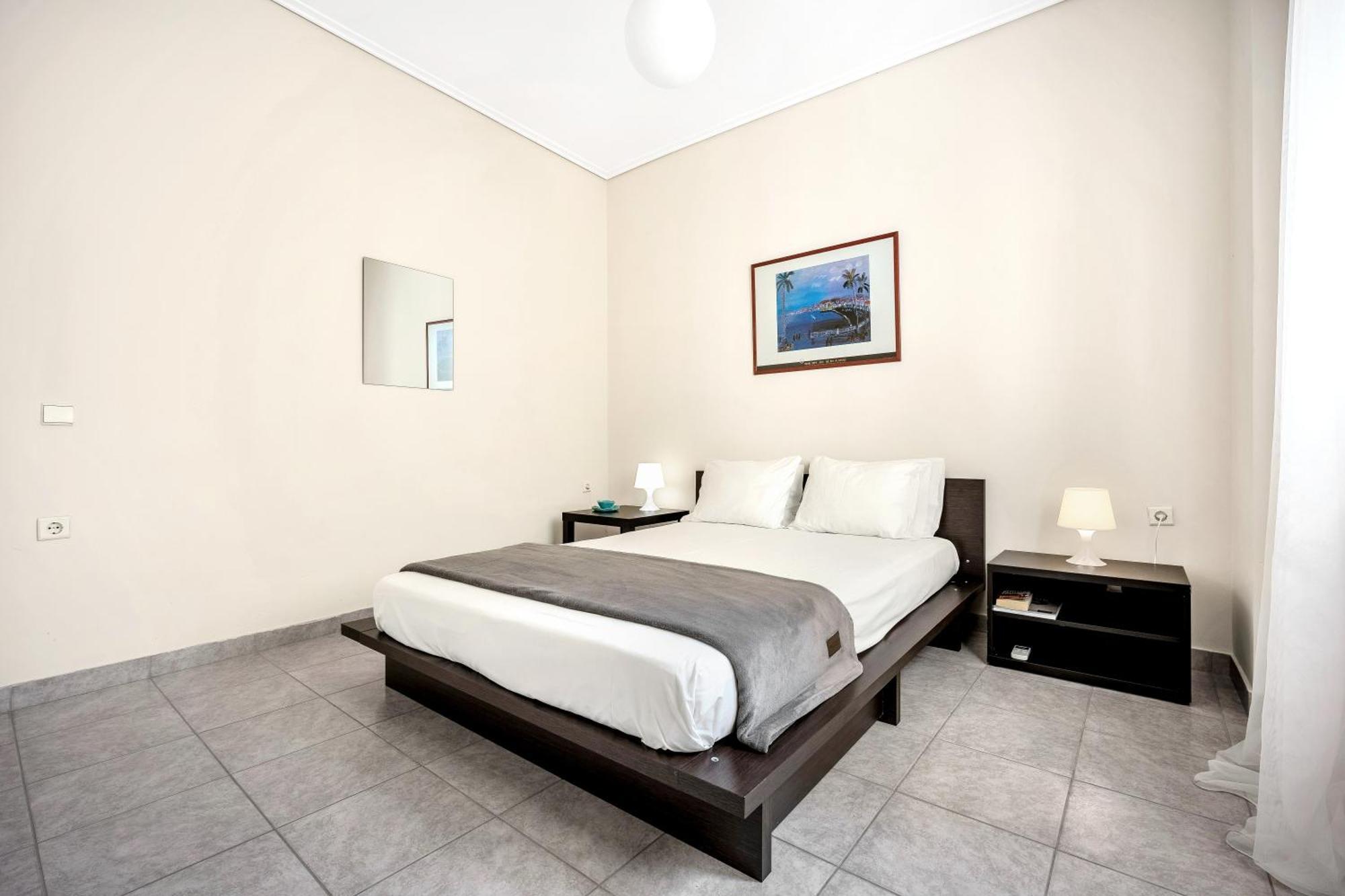 Fabulous Central Apartment Close To The Sea! Chalkida Exterior photo